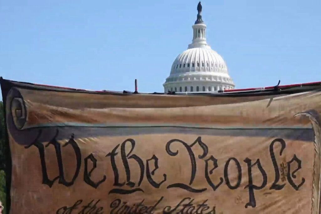 Link Preview:
Opinion | John Roberts Believes in an America That Doesn’t Exist