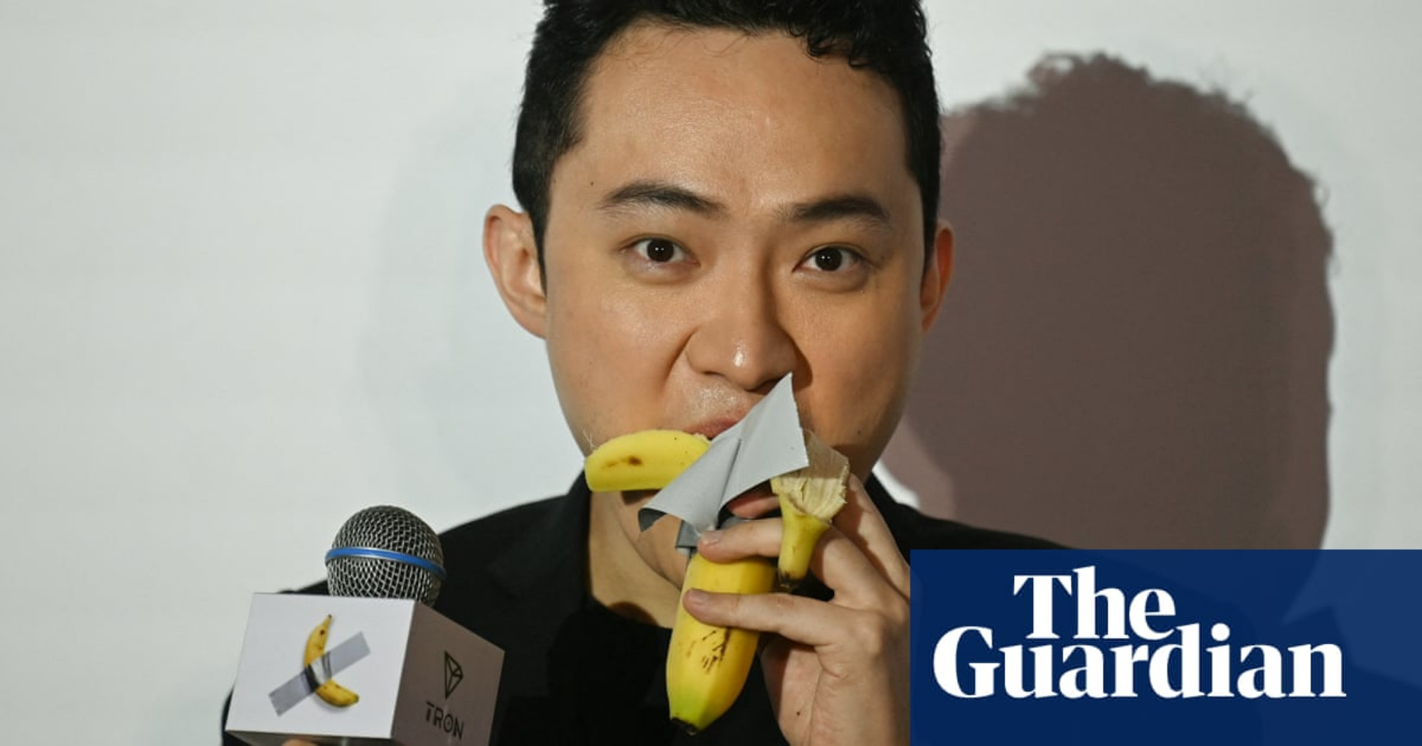 Link Preview: 
Crypto entrepreneur eats banana art he bought for $6.2m: Conceptual work created by Italian artist Maurizio Cattelan was sold at auction in New York last week
