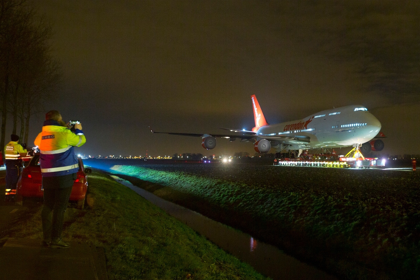 Link Preview: 
Opinion | Qatar’s gift to Trump reveals a loophole big enough to fly a jumbo jet through: A $400 million present shows how presidential libraries remain a blind spot in U.S. corruption law.